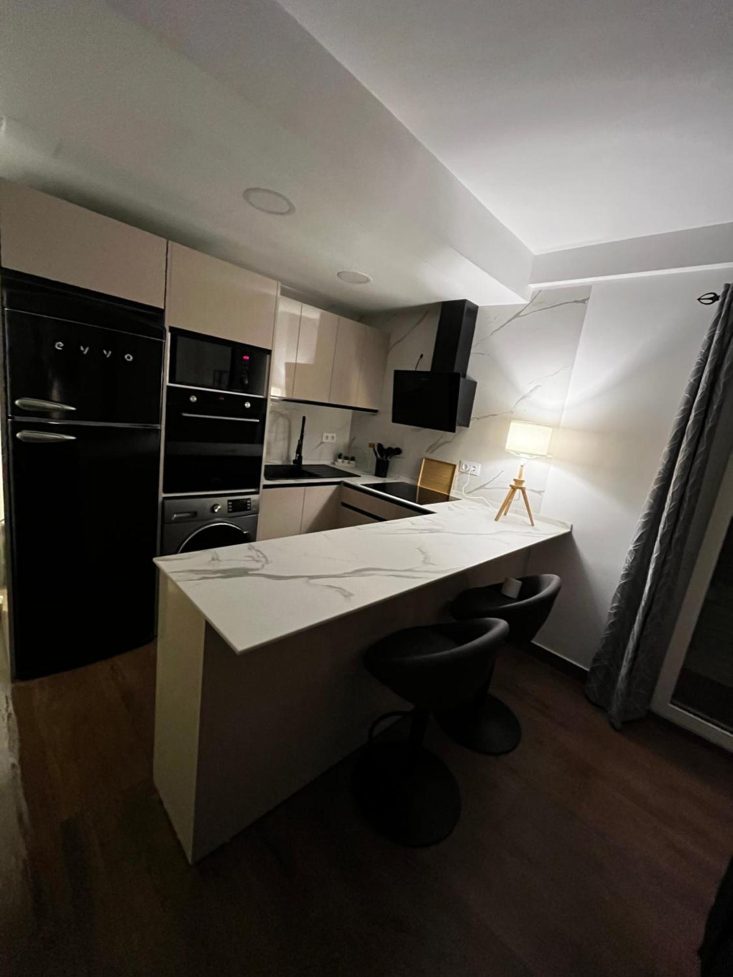 Apartamento Argote De Molina Севилья Экстерьер фото